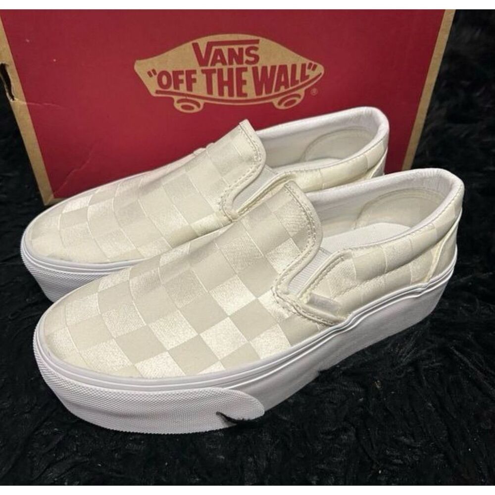 VANS checkerboard cream satin platform slip on shoes sneakers women's 9 new